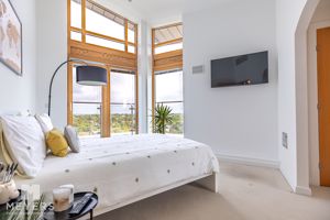 Photo 27- click for photo gallery